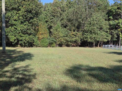 388 Mahanes Rd, GORDONSVILLE, VA, 22942-6404 | Card Image