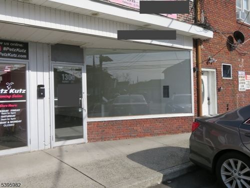 1300 Burnet Ave, Union, NJ, 07083-3946 | Card Image