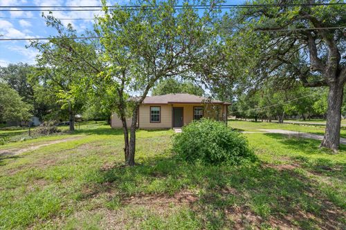1500 Clyde St, San Marcos, TX, 78666-2616 | Card Image
