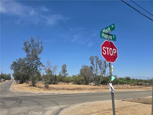 20495 Haines St, Perris, CA, 92570-8080 | Card Image