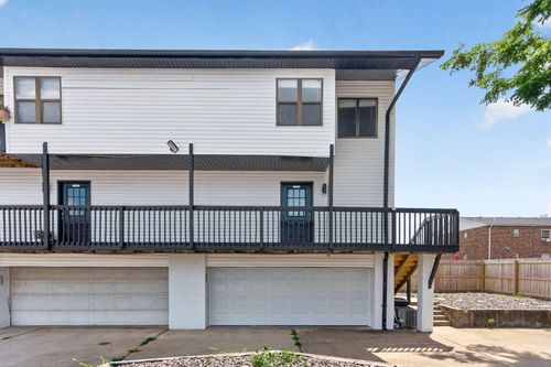 1030 E Elm Street, Springfield, MO, 65806 | Card Image