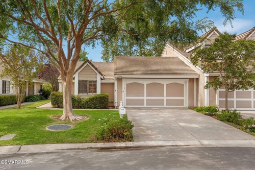 2944 Shadow Brook Ln, Westlake Village, CA, 91361-3204 | Card Image