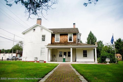 583 Cedar Ave, West Long Branch, NJ, 07764-1767 | Card Image