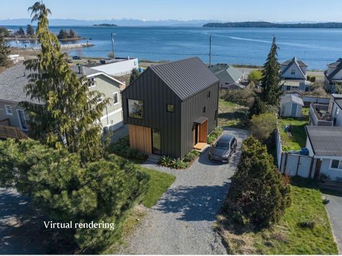 5570 Horne St, Union Bay, BC, V0R3B0 | Card Image