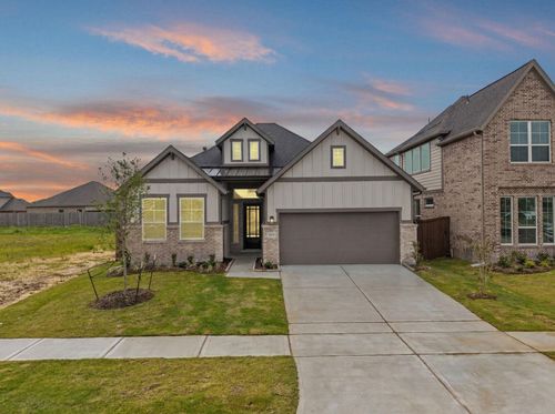 14910 Buffalo Head St, Mont Belvieu, TX, 77523-7404 | Card Image