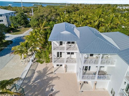 1-84745 Old Hwy, Islamorada, FL, 33036-3405 | Card Image