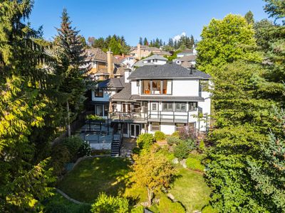 6 Buckhorn Pl, House other with 6 bedrooms, 5 bathrooms and 6 parking in Port Moody BC | Image 3