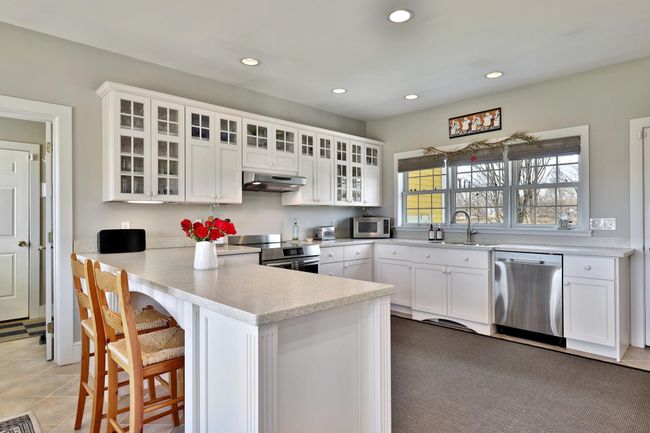 730 Parker Hill Rd, House other with 3 bedrooms, 2 bathrooms and null parking in Springfield VT | Image 7