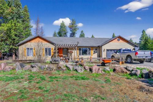137240 Mohawk Dr, Crescent, OR, 97733 | Card Image