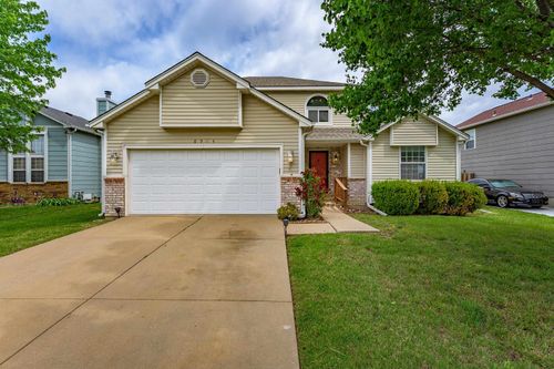 8914 E Cessna St, Wichita, KS, 67210-2400 | Card Image
