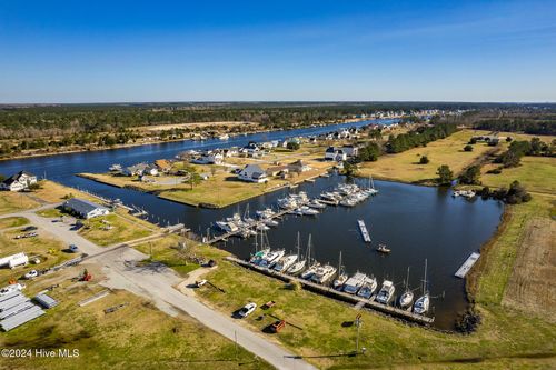 157 Country Club Lane, Newport, NC, 28570 | Card Image