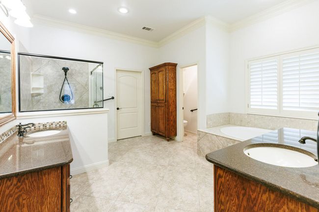 10003 Savannah Ave, House other with 4 bedrooms, 5 bathrooms and null parking in Lubbock TX | Image 31
