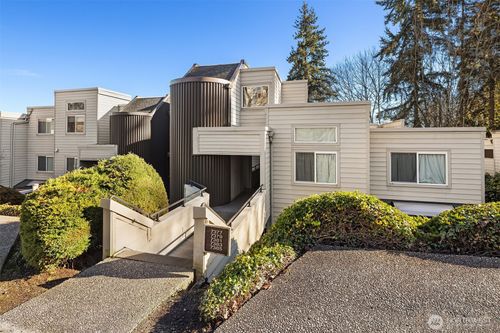 221-7381 Old Redmond Rd, Redmond, WA, 98052-4278 | Card Image