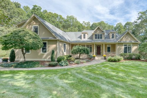 16 Ellridge Pl, Ellington, CT, 06029-3633 | Card Image