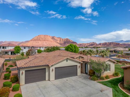 3-3800 N Paradise Village Dr, Santa Clara, UT, 84765-5740 | Card Image