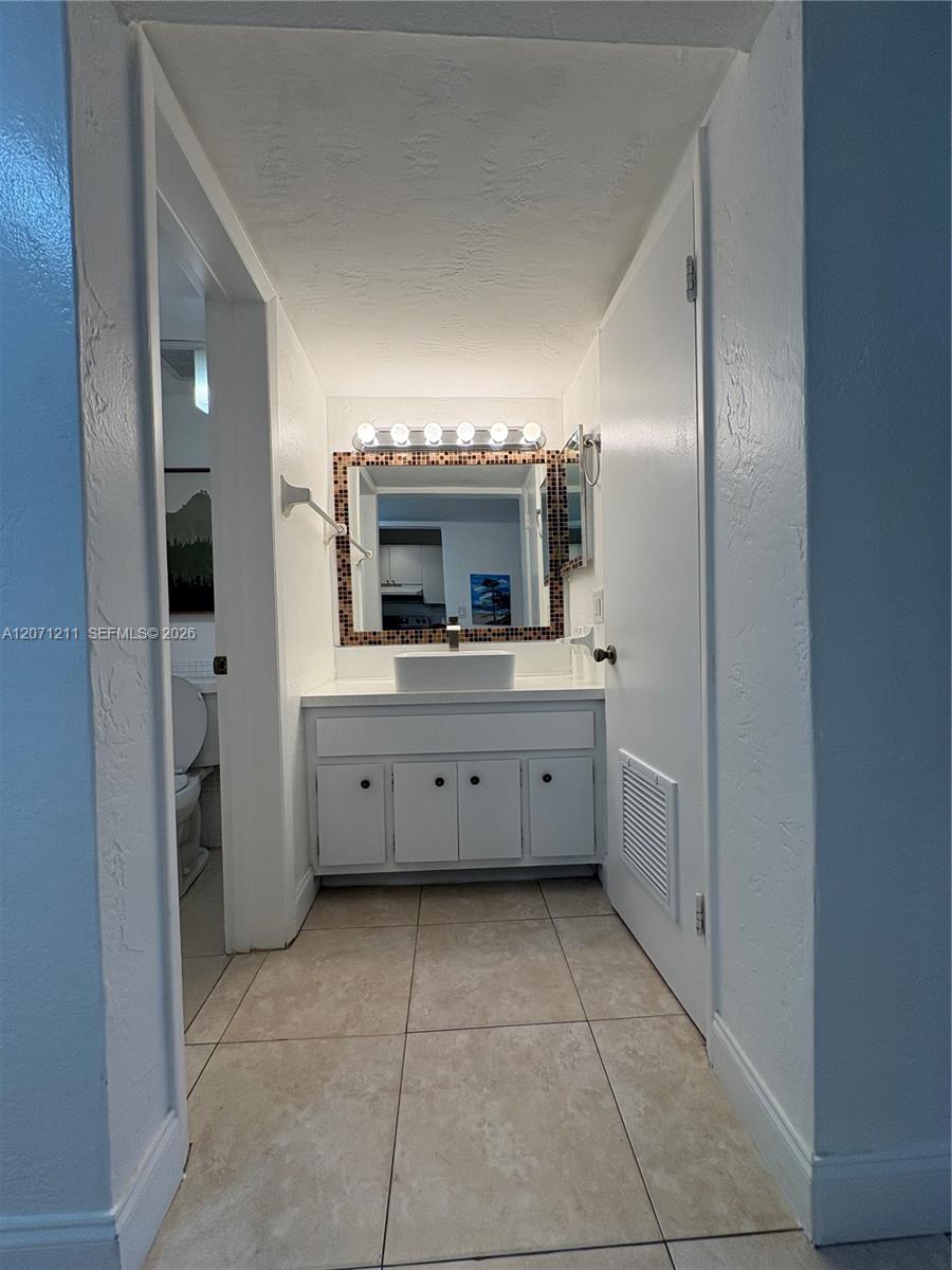 Residential Lease in Miami 4