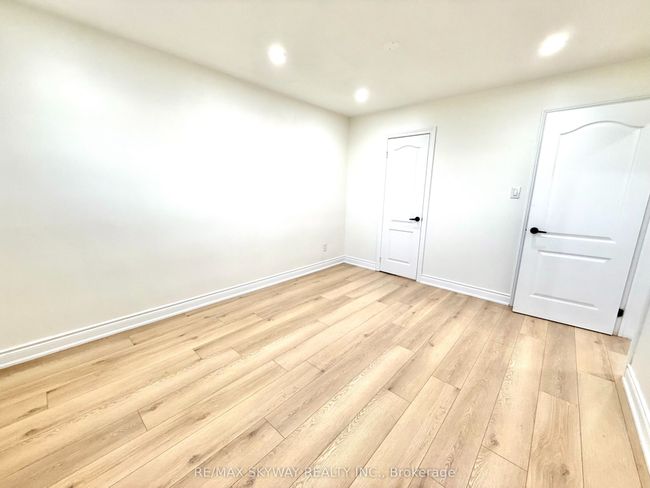 7461 Netherwood Rd, House other with 4 bedrooms, 4 bathrooms and 4 parking in Mississauga ON | Image 24