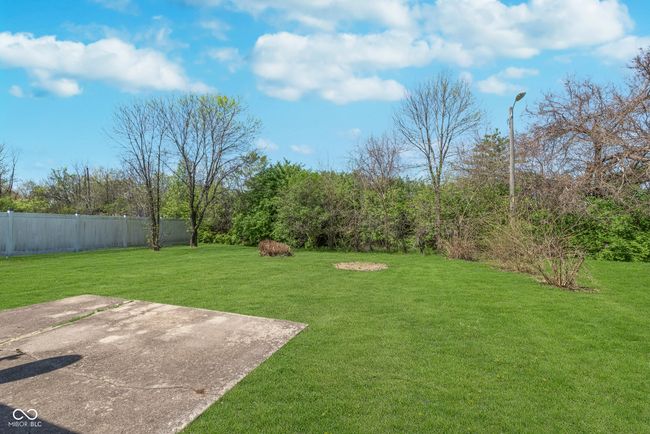 3650 Rock Maple Dr, House other with 3 bedrooms, 2 bathrooms and null parking in Indianapolis IN | Image 26