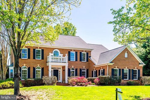 10907 Great Point Ct, GREAT FALLS, VA, 22066-1636 | Card Image