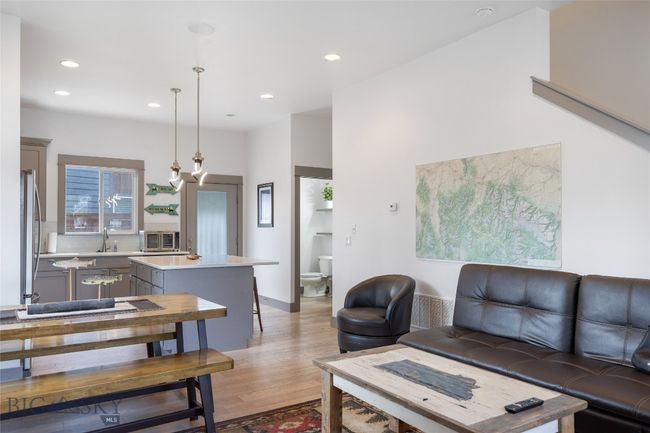 26 Locomotive Loop, Condo with 3 bedrooms, 3 bathrooms and null parking in Bozeman MT | Image 17