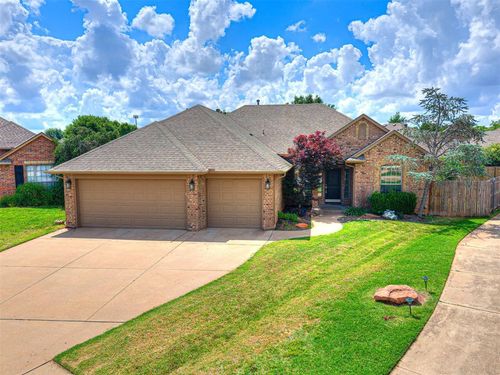 19100 Canyon Creek Place, Edmond, OK, 73012 | Card Image