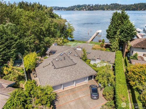 8428 N Mercer Way, Mercer Island, WA, 98040 | Card Image