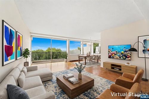 4 Horizon Rd, Fort Lee, NJ, 07024-6743 | Card Image