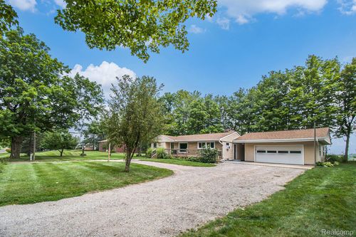 1940 Meech Rd, Williamston, MI, 48895-9742 | Card Image