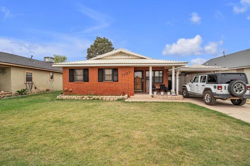 1107 E 13th St, Big Spring, TX, 79720-4723 | Card Image
