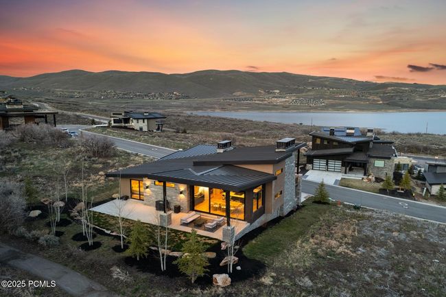 11431 N Ursa Cir, Home with 4 bedrooms, 5 bathrooms and null parking in Mayflower Mnt UT | Image 8