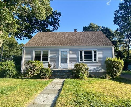 458 Meadowside Rd, Milford, CT, 06460-4328 | Card Image