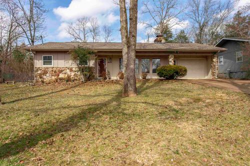 7 Winnebago Dr, Cherokee Village, AR, 72529-4010 | Card Image