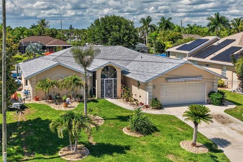 19178 Waterbury Ct, PORT CHARLOTTE, FL, 33948-9624 | Card Image