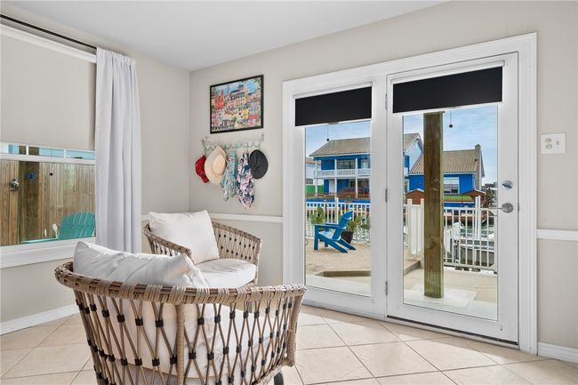 213 Port Saint Claire, House other with 3 bedrooms, 3 bathrooms and null parking in City by the Sea TX | Image 6