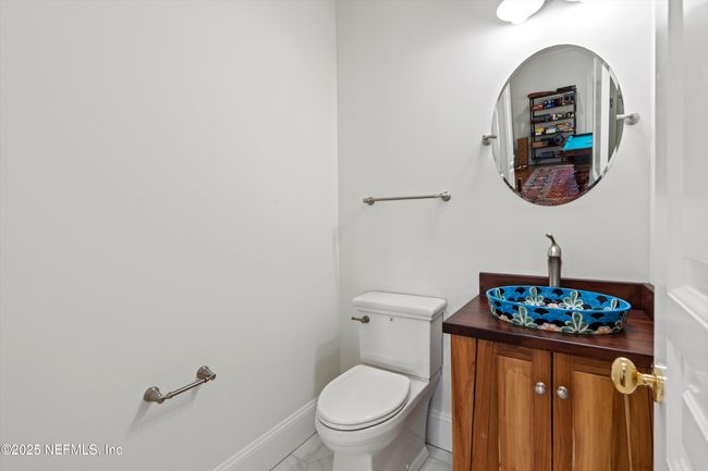 Upstairs Half Bath | Image 43
