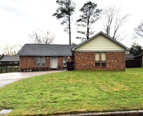 1099 Simmonsridge Dr, Collierville, TN, 38017-1131 | Card Image