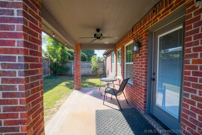 10815 Augusta Drive, House other with 3 bedrooms, 2 bathrooms and null parking in Jenks OK | Image 3