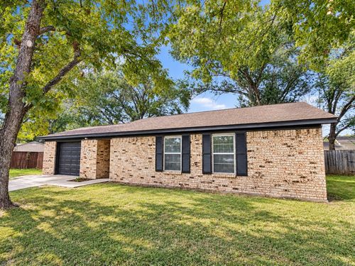 2709 Fish Tank Rd, Corsicana, TX, 75110-1867 | Card Image