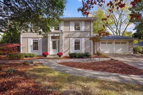 1092 The Parkway, London, ON, N6A2X1 | Card Image