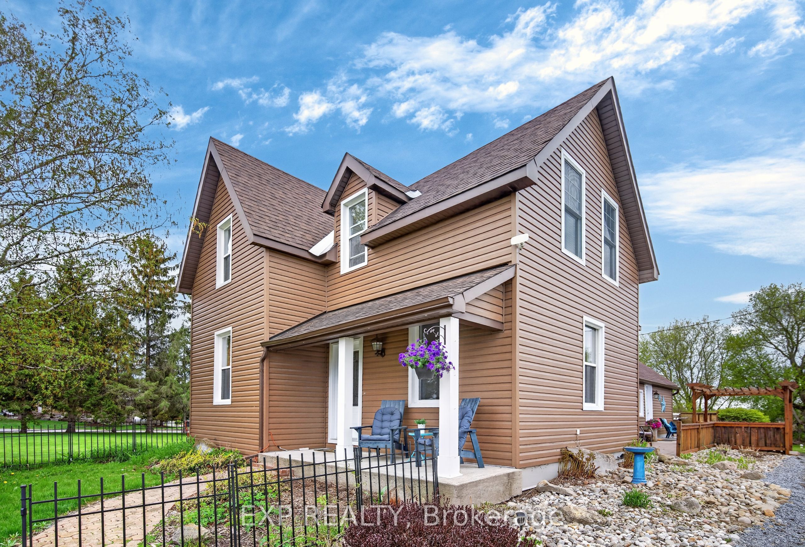 Residential in Stittsville - Munster - Richmond 2