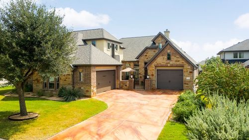685 Naples Ln, Austin, TX, 78737-4691 | Card Image