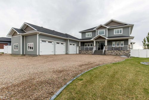 1009 East 11 Avenue, Dunmore, AB, T1B0R3 | Card Image