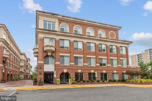 apt-302-635 Slaters Ln, ALEXANDRIA, VA, 22314-1109 | Card Image