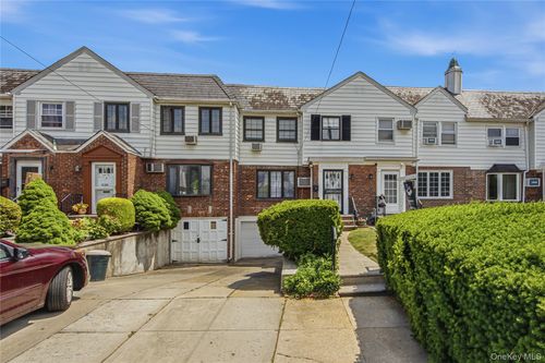 198-22 29th Ave, Flushing, NY, 11358-1214 | Card Image