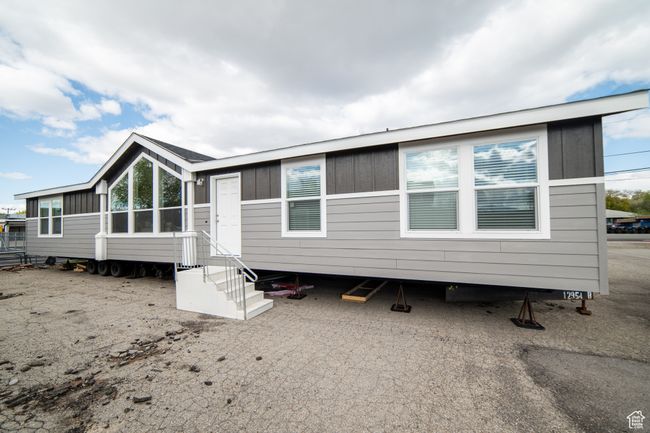 View of front of house | Image 41