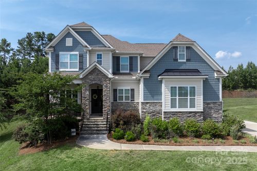 221 N Centurion Ln, Mount Holly, NC, 28120-8715 | Card Image