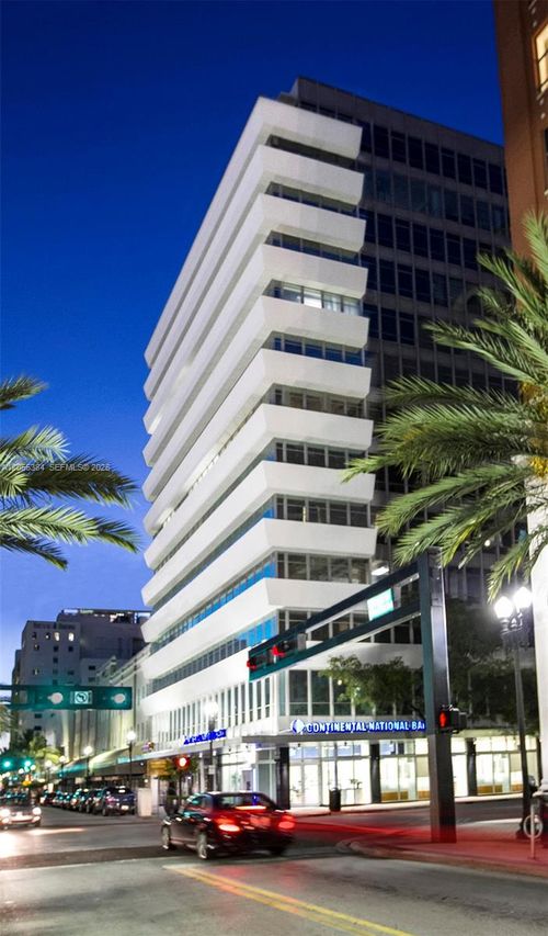 500e-14 Ne 1st Ave, Miami, FL, 33132-2406 | Card Image