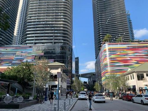 1005-45 Sw 9th St, Miami, FL, 33130-5002 | Card Image