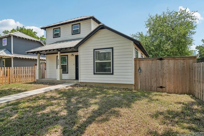 620 W Euclid Ave, House other with 2 bedrooms, 1 bathrooms and null parking in San Antonio TX | Image 4
