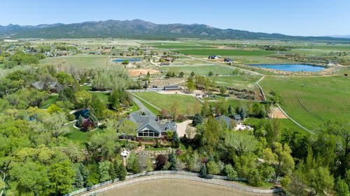 301 Rachel Ln, New Harmony, UT, 84757-7725 | Card Image